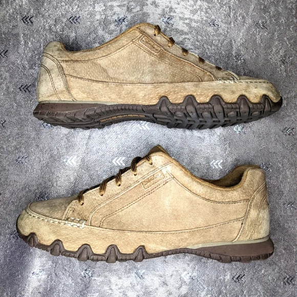Skechers | Shoes | Skechers Relaxed Fit Bikers Lineage  display picture 3